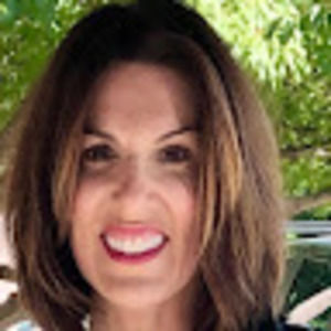 Meet your Posher, Gina